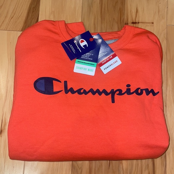 Champion Crewneck - Picture 1 of 8
